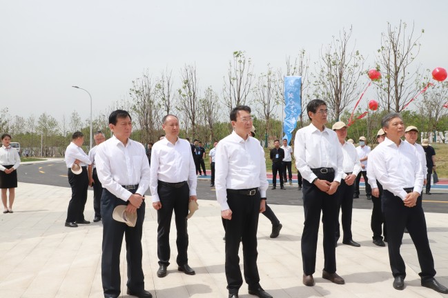 1716193547761018006.jpg 25647fc2c9862833c7f426b8888ae5c(1).jpg